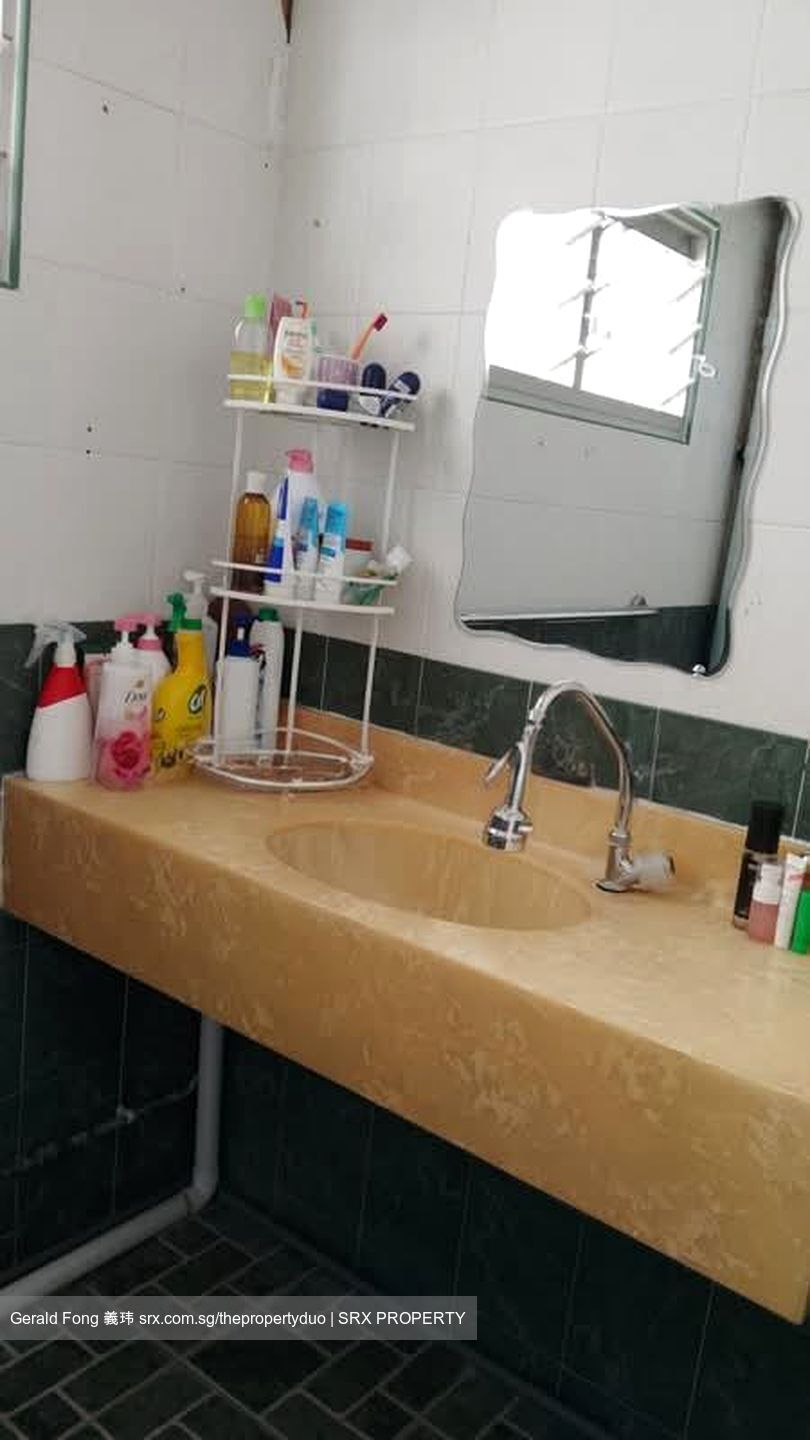 Blk 864 Jurong West Street 81 (Jurong West), HDB 5 Rooms #571872691